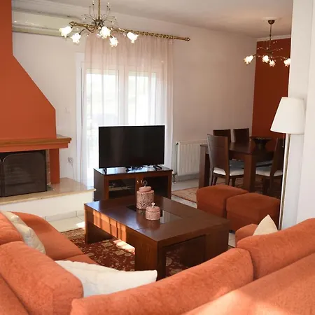 Village House Feriehus *